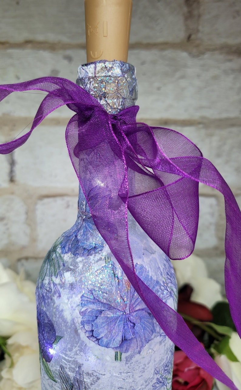 Hummingbird Bottle Lamp | Decoupage Bird Light | House warming gift | Nature decor