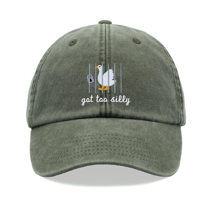 Goose Got Too Silly Baseball Cap Vintage Washed Unisex Dad Hat Adjustable Faded Sports Sun Summer Holiday Bird Watcher Farmer Funny Joke