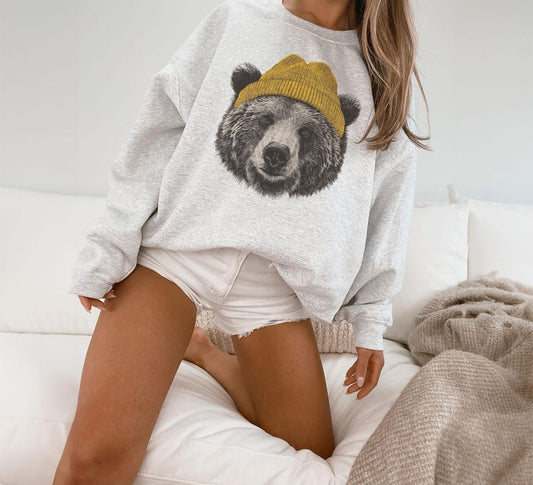 Grizzly Bear in Beanie Sweatshirt - Cozy Retro 90s Animal Pullover - Fun Wilderness Nature Camping - Unisex Graphic Crewneck Sweatshirt