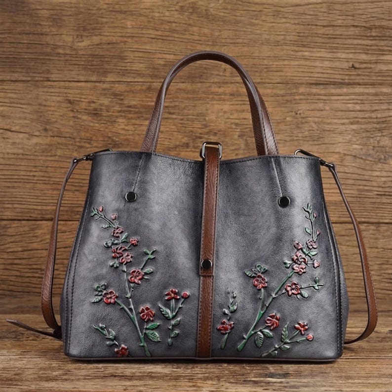 Vintage Genuine Leather Multi Compartment Tote Bag High Capacity Women’s Handbag for Work Travel and Everyday Style for Woman Womens Handbag