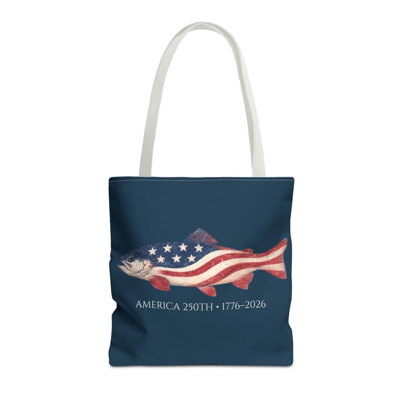 American 250th Trout Tote Bag, Patriotic Fishing Bag, 1776 2026 USA Gift, Lake Day Beach Tote, Fisherman Gift, Independence Day, USA bag