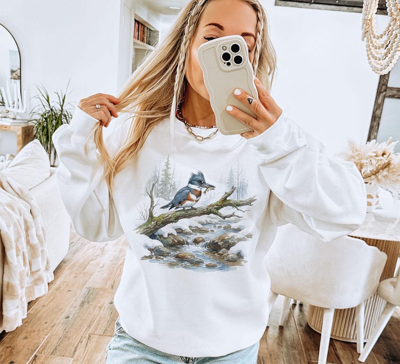 Retro 90's Belted Kingfisher Fishing Birder Gift Unisex Adult Crewneck Sweatshirt