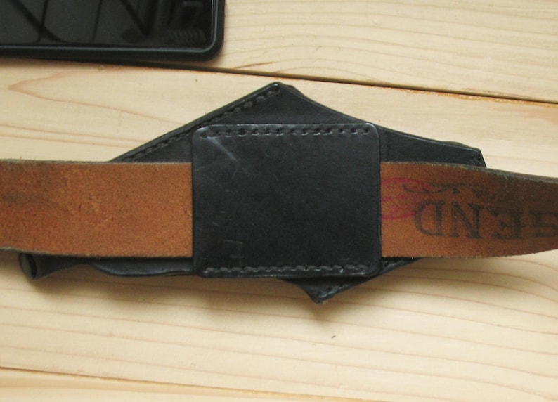 Minimalist Leather Phone Belt Holster: Custom Handmade Case