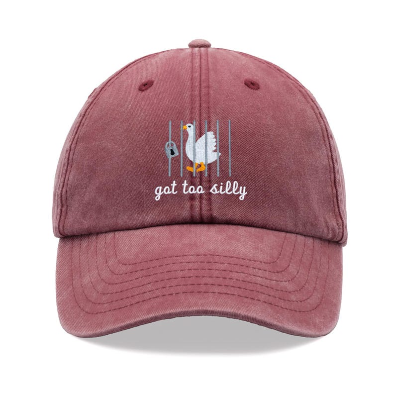 Goose Got Too Silly Baseball Cap Vintage Washed Unisex Dad Hat Adjustable Faded Sports Sun Summer Holiday Bird Watcher Farmer Funny Joke
