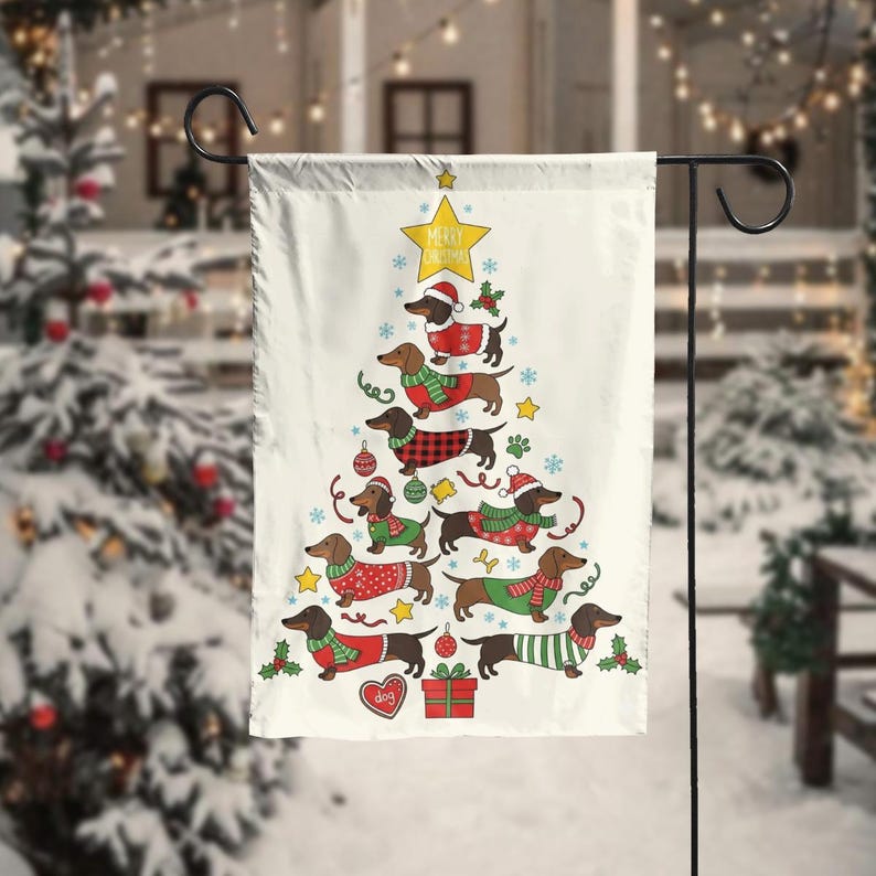 Dachshund Christmas Tree Garden Flag, Wiener Dog Holiday Yard Banner, Funny Sausage Dog Outdoor Decor, Pet Lover Gift 2025, Dog Mom Gift