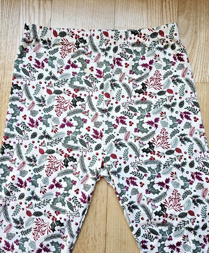 Ultra Soft Women's Christmas Leggings: Festive Holiday Winter Print, Yoga Pants