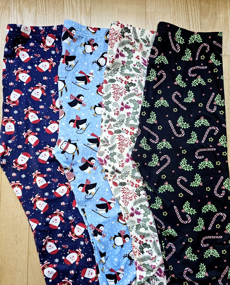 Ultra Soft Women's Christmas Leggings: Festive Holiday Winter Print, Yoga Pants