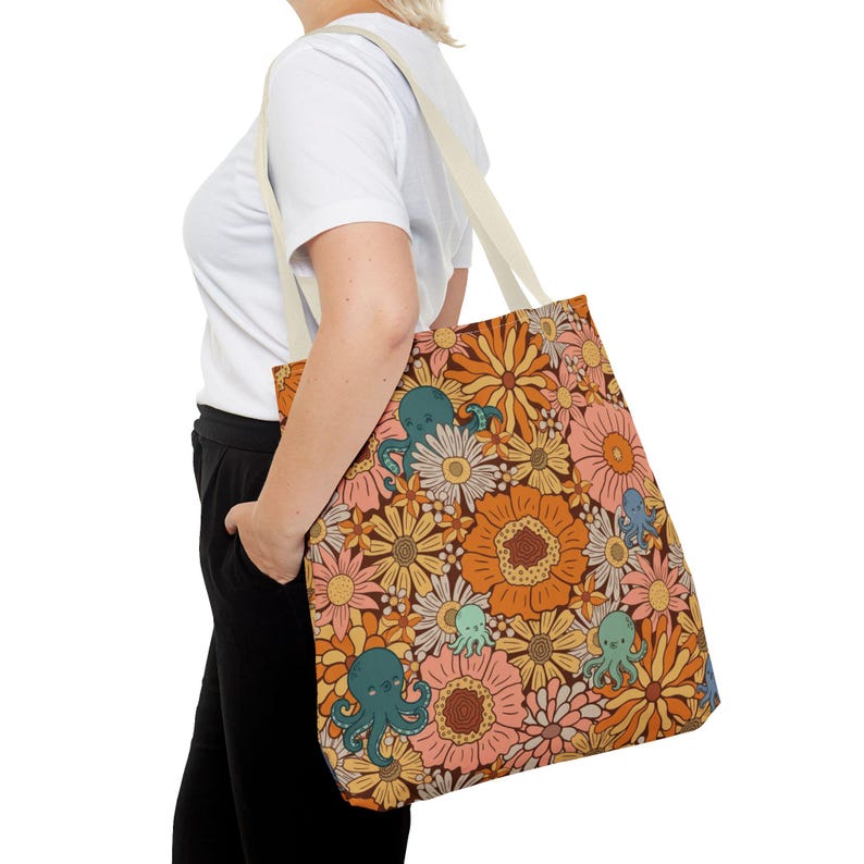 Octopus Floral Tote Bag, Coastal Market Bag, Beach Tote for Women, Ocean Lover Gift, Cottagecore Tote, Boho Beach Bag, Nautical Shopping
