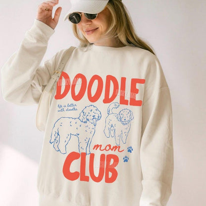 Doodle Mom Club Sweatshirt, Goldendoodle Shirt, Dog Mom Crewneck, Dog Mama Sweatshirt, Comfort Colors® LIGHTWEIGHT Sweatshirt 1466