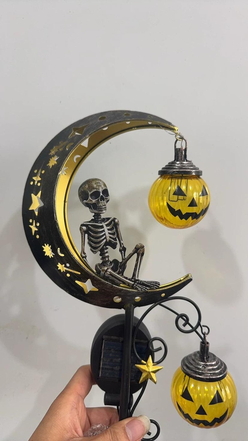 Solar Halloween Garden Stake,Ghost Pumpkin Lanterns Yard Light, Outdoor Fall Pathway Decor, Holiday Garden Gift, Halloween Gift