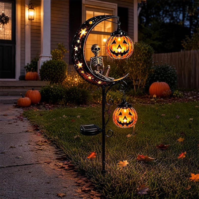 Solar Halloween Garden Stake,Ghost Pumpkin Lanterns Yard Light, Outdoor Fall Pathway Decor, Holiday Garden Gift, Halloween Gift