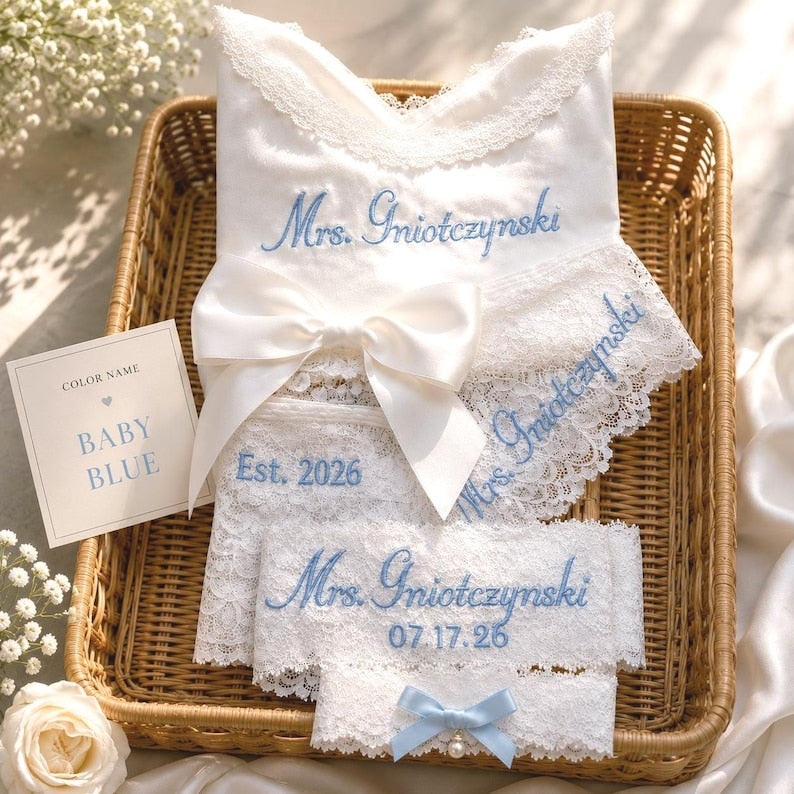 Custom Lace Underwear, Women's Lace Underwear, Bride Underwear, New Mrs Underwear, Honey Moon Outfit, Bridal Shower Gift Set, Gift for Bride