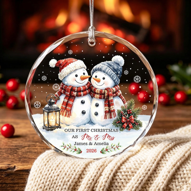 Mr and Mrs Christmas Ornament, Personalized Couple Xmas Ornament, Snowman Couple Bauble, Our First Christmas Married Keepsake, Wedding Gift