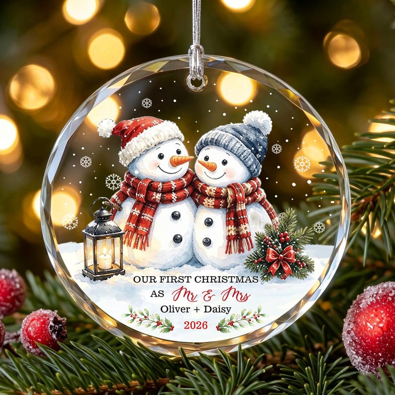 Mr and Mrs Christmas Ornament, Personalized Couple Xmas Ornament, Snowman Couple Bauble, Our First Christmas Married Keepsake, Wedding Gift