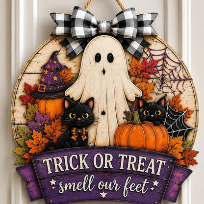 Halloween Wood Sign, Trick Or Treat Smell Our Feet, Ghost Cat Pumpkin Porch Decor, Spooky Fall Door Hanger, Custom Halloween Gift