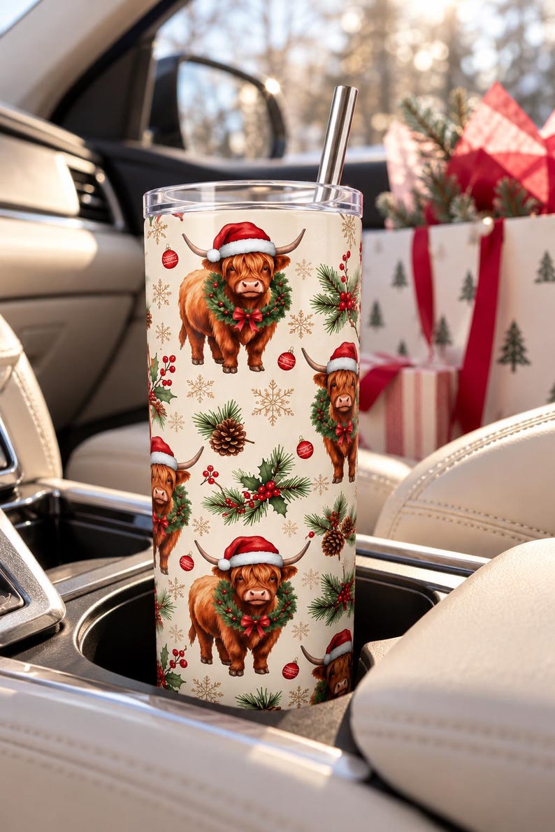 Highland Cow Christmas Tumbler, 20 oz Skinny Tumbler, Christmas Cow Cup, Highland Cow